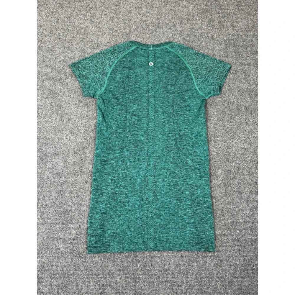 Lululemon Swiftly Tech Short Sleeve Shirt Womens Size 6 Green Yoga Gym Top